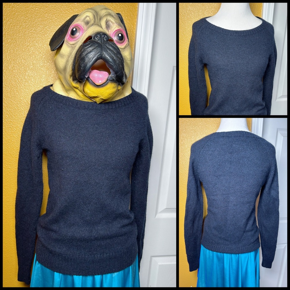 Chic, UNIQLO, navy sweater!!